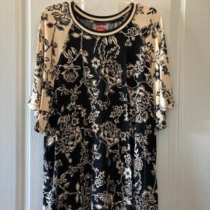 JOHNNY WAS The Janie Favorite Flutter Raglan Sleeve Top Size M - NWT